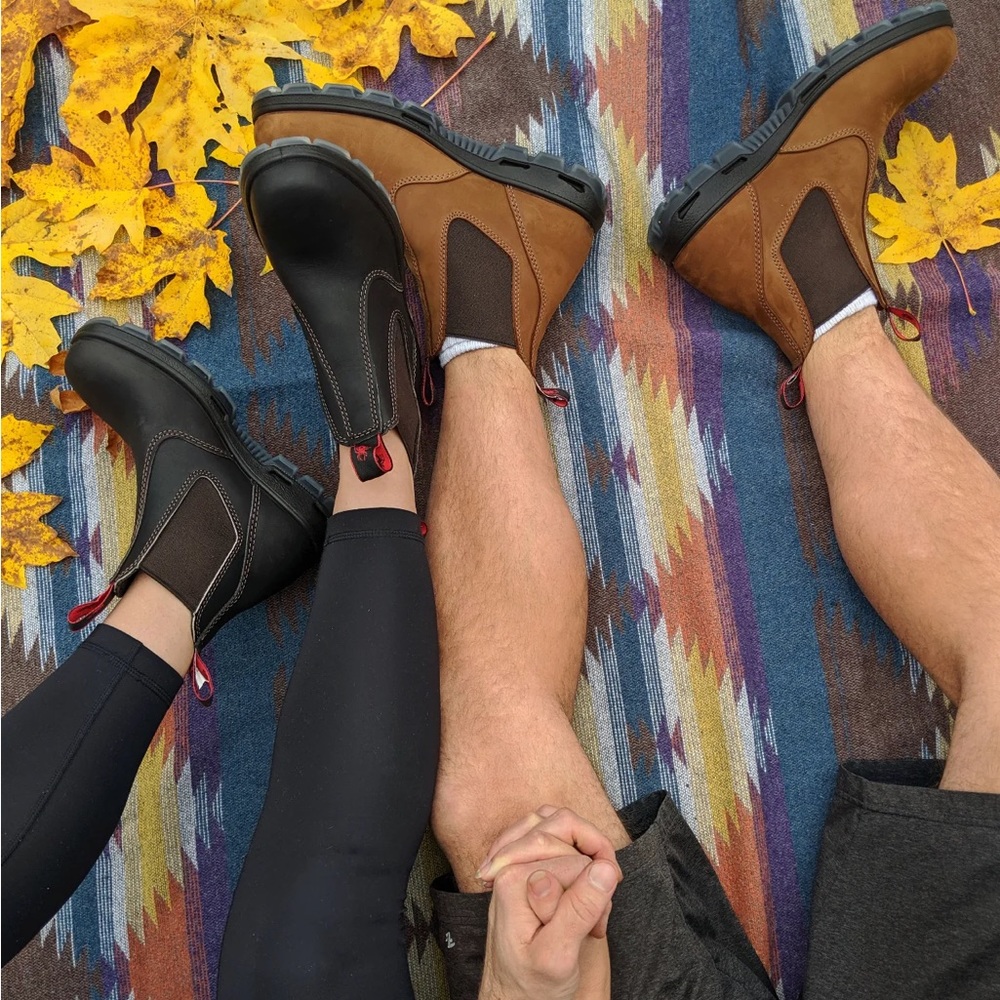 Black Redback Boots